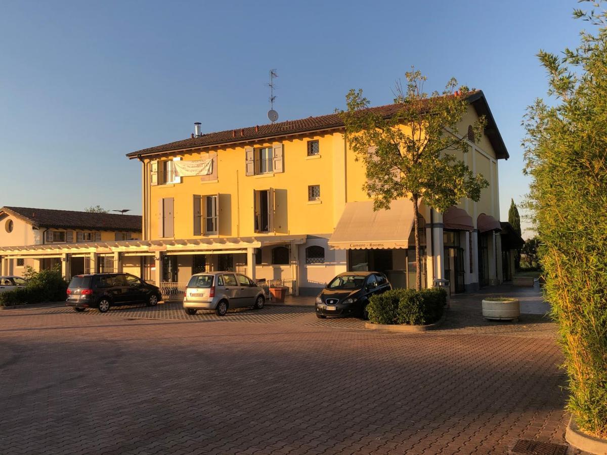 Il Borgo Hotell Modena Exteriör bild